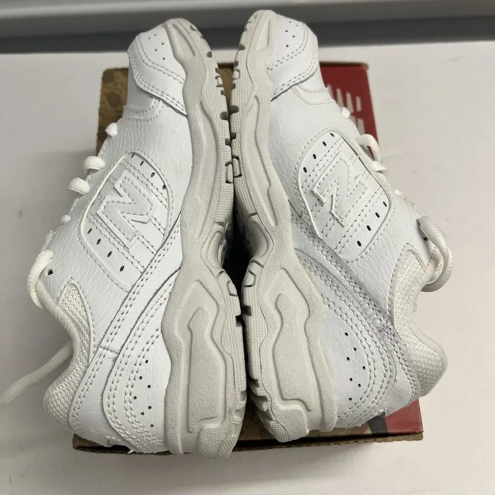 New Balance Little Kid Youth White Lace Up623 Uniform Sneaker Shoes SZ 12 X Wide